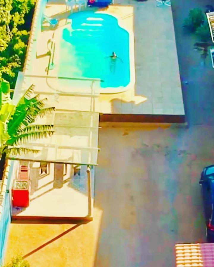 Bela Casa Particular Piscina Até 24 Pessoas Informar Quantidade Do Seu Grupo